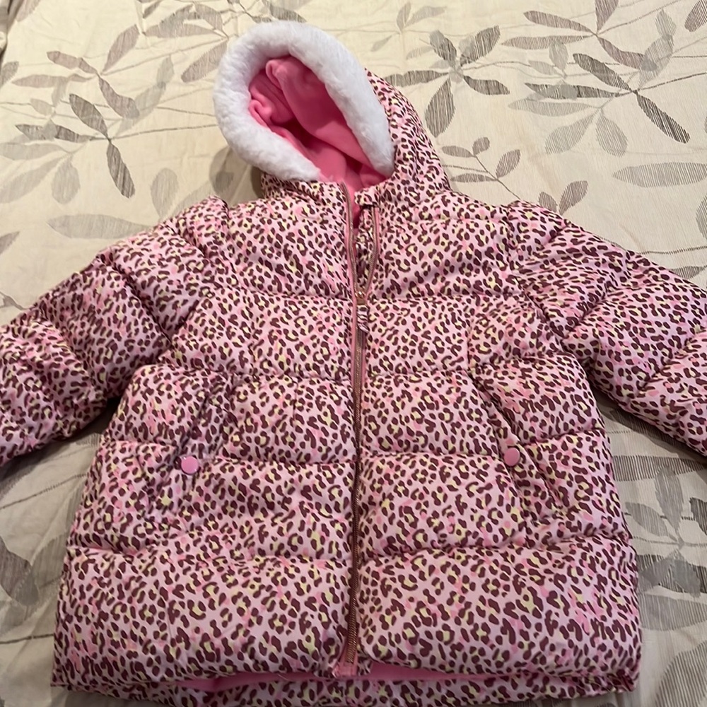 NWT girls puffer ❄️🩷❄️